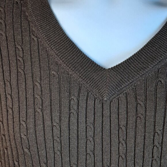 Murano Size Large Brown Sweater Cable Knit Lightweight Vneck NWOT - Picture 2 of 9